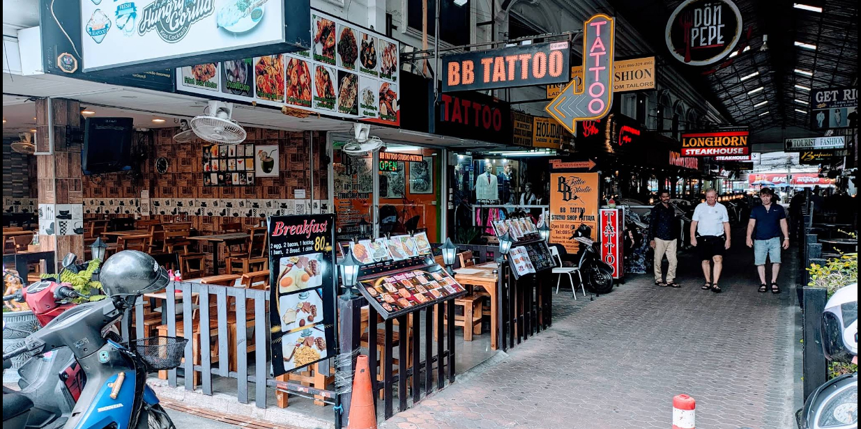 Hungry Gorilla restaurant facade in Soi 13 Pattaya